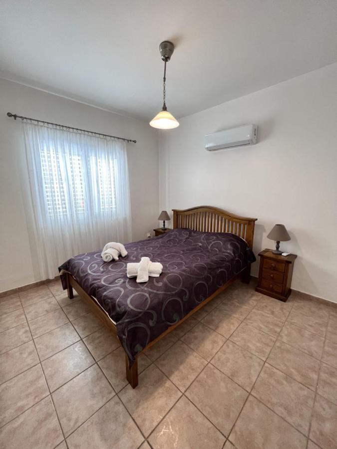 Pafia Sunbeach Townhouse Пафос Экстерьер фото